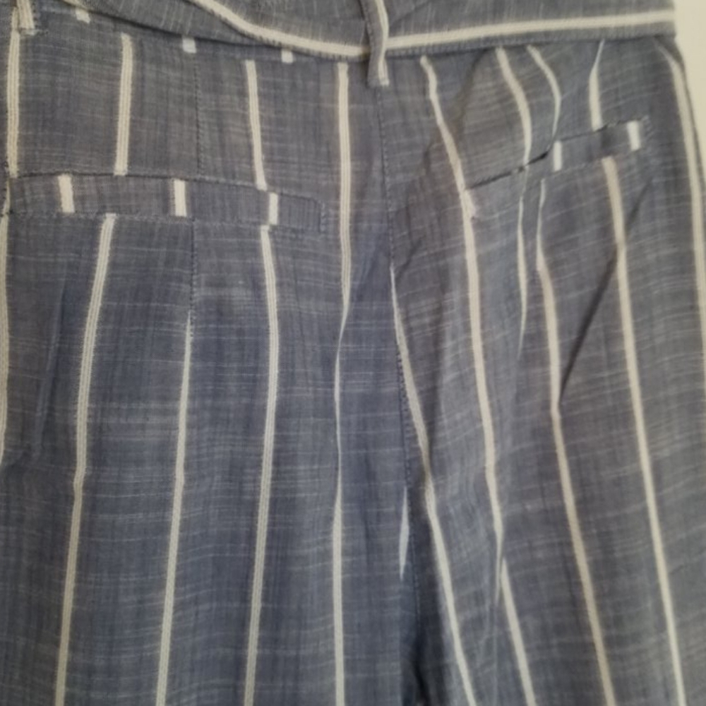 Universal Threads Wide Capri - Picture 5 of 6